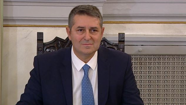 Γιώργος Μυλωνάκης: Κρίσιμα τα επόμενα 24ωρα – Παραμένει στη ΜΕΘ