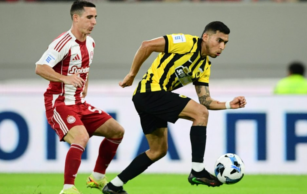 Super League: Αντίστροφη μέτρηση για τη σέντρα του ντέρμπι Ολυμπιακός – ΑΕΚ