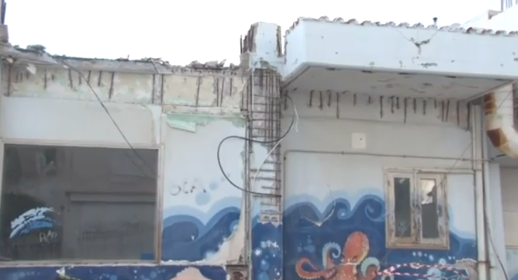 Κόρινθος: 43χρονη Γερμανίδα σκοτώθηκε όταν μπαλκόνι αποκολλήθηκε από κτίριο – Συνελήφθη ο εργολάβος