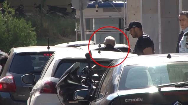 Ενώπιον του εισαγγελέα ο 89χρονος πιστολέρο – Το χρονικό μέχρι τη σύλληψη & το φιάσκο της ΕΛ.ΑΣ.