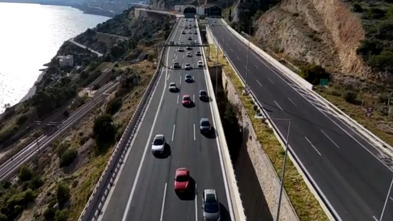 Η μεγάλη επιστροφή των εκδρομέων του Πάσχα – Μποτιλιάρισμα στις Εθνικές Οδούς, γεμάτα λιμάνια & ΚΤΕΛ