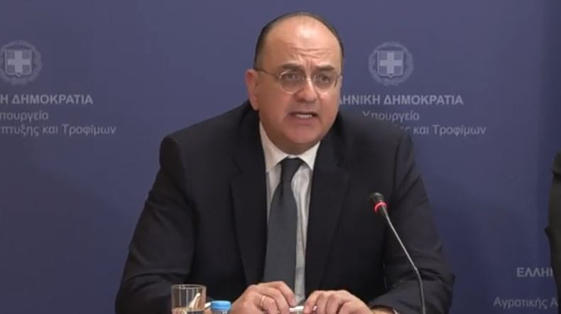 Συνεχίζεται η πολιτική αντιπαράθεση για το πτυχίο του Μακάριου Λαζαρίδη – «Πυρά» της αντιπολίτευσης