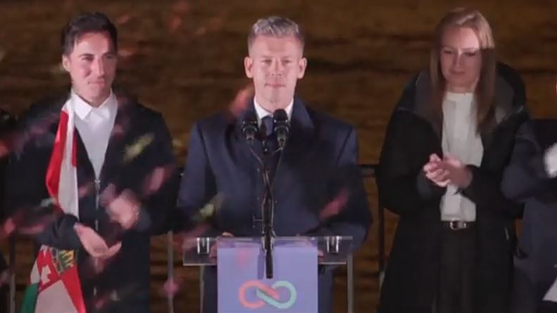 Αλλαγή σελίδας στην Ουγγαρία: Θρίαμβος Μαγιάρ, εκτός εξουσίας μετά από 16 χρόνια ο Όρμπαν