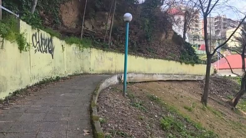 Βέροια: «Έχασε» τη μάχη ο 7χρονος Αχιλλέας – Είχε τραυματιστεί σοβαρά ενώ έπαιζε στο πάρκο