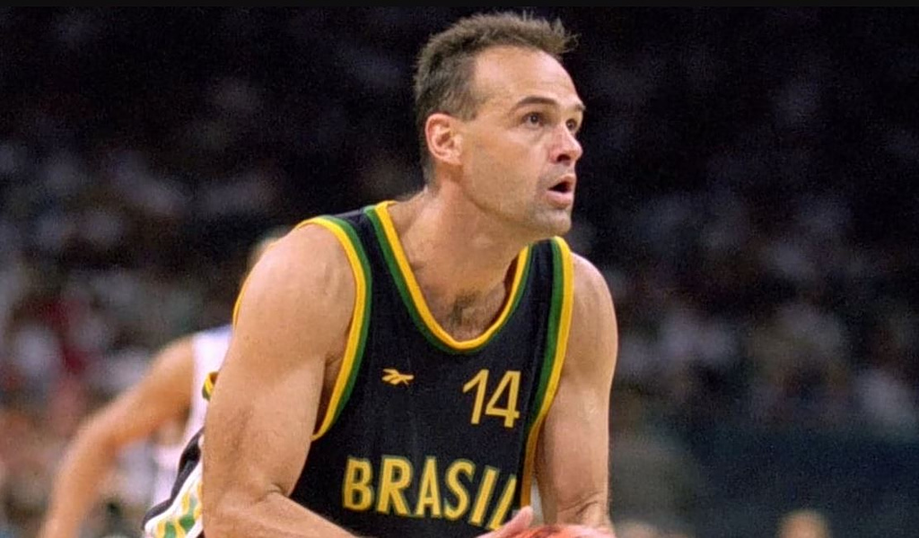 «Έφυγε» από τη ζωή ο θρυλικός μπασκετμπολίστας Όσκαρ Σμιντ