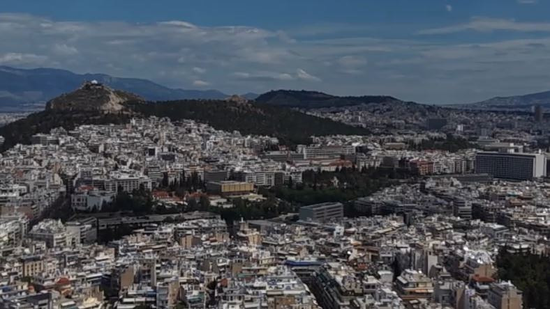 Μυστήριο η προέλευση της δυσάρεστης οσμής που κάλυψε την Αττική – Ειδικοί αναλύουν