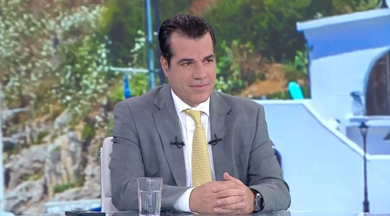 Θάνος Πλεύρης: «Το νέο νομοσχέδιο για το μεταναστευτικό προβλέπει διαχωρισμό και screening αιτούντων και μη ασύλου» – Τι είπε για πανεπιστήμια & πολιτική επικαιρότητα
