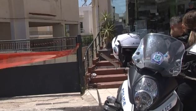 Ηλιούπολη: Σε κρίσιμη κατάσταση νοσηλεύεται η 17χρονη που πήδηξε στο κενό