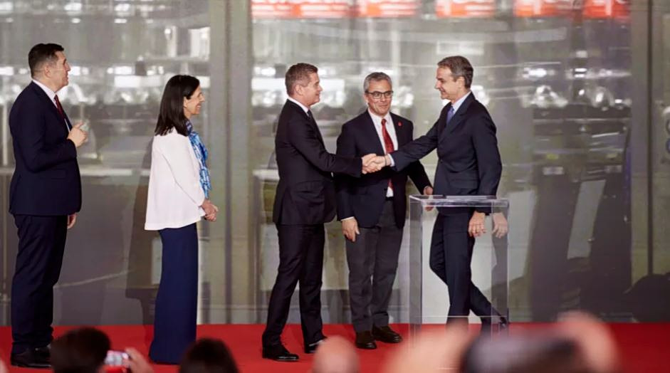 Coca-Cola 3Ε: Εγκαίνια από τον πρωθυπουργό της νέας γραμμής παραγωγής στο εργοστάσιο Σχηματαρίου