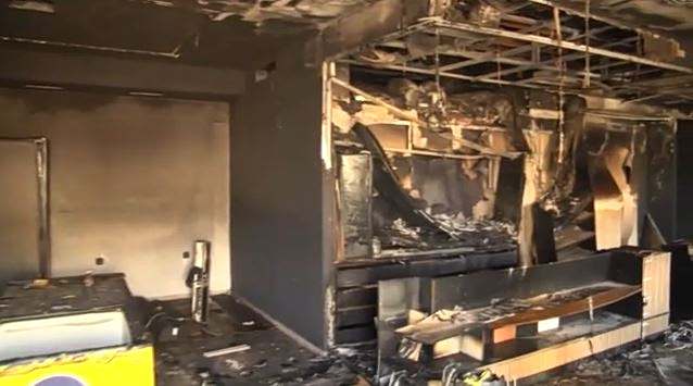 Γαστούνη: Έσπασαν & έκαψαν το μαγαζί του περιπτερά που είχε ξυλοκοπηθεί – «Φοβάμαι»