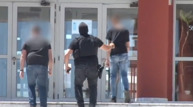 Σαρωτική επιχείρηση της ΕΛ.ΑΣ. για την εξάρθρωση της συμμορίας της Κρήτης – Τρεις οικογένειες, 76 κατηγορούμενοι, 16 συλλήψεις
