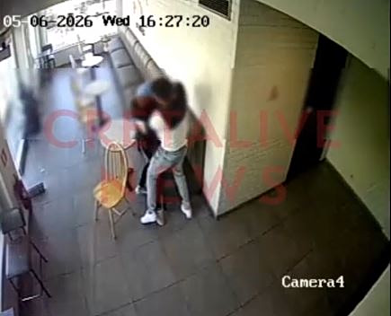 Κρήτη: Η στιγμή της επίθεσης σε γυναίκα από τον πρώην της μέσα σε καφετέρια