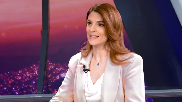 Άννα Παπαδοπούλου: «Στόχος του κόμματος Τσίπρα είναι διακυβέρνηση του τόπου» – Η αναπληρώτρια εκπρόσωπος Τύπου της ΕΛ.Α.Σ στο Live News