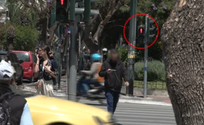 «Αγνοούν» τον Κ.Ο.Κ. και οι… πεζοί – Δεκάδες παραβάσεις κατέγραψε η κάμερα του MEGA