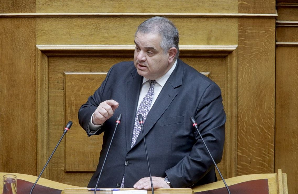 Στο στόχαστρο του ΠΑΣΟΚ ο Σπανάκης για ενοικίαση ακινήτου στα ΕΛΤΑ – «Είναι της αδερφής μου, δεν εισπράττω ούτε ένα ευρώ»