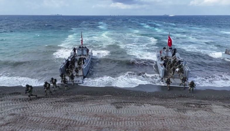 Ένταση στο Αιγαίο με τα αποβατικά σενάρια σε τουρκική άσκηση και την «Γαλάζια Πατρίδα»