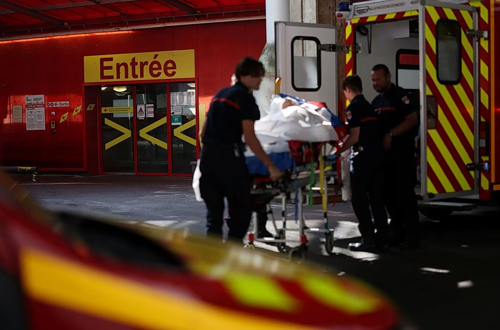 Αυξάνεται δραματικά ο αριθμός των νεκρών από τον καύσωνα – Πιέζεται το σύστημα υγείας