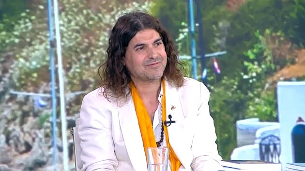 Ερωτόκριτος Κυμιωνής: «Δεν βλέπω την Καρυστιανού ως χαροκαμένη μάνα, αλλά ως ευλογία»