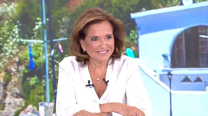 Ντόρα Μπακογιάννη: «Δεν θα υπάρξει καμία τροπολογία για τον Ταλ Ντίλιαν» – Όσα είπε για την εμπρηστική επίθεση στη Θεσσαλονίκη & τις εκλογές