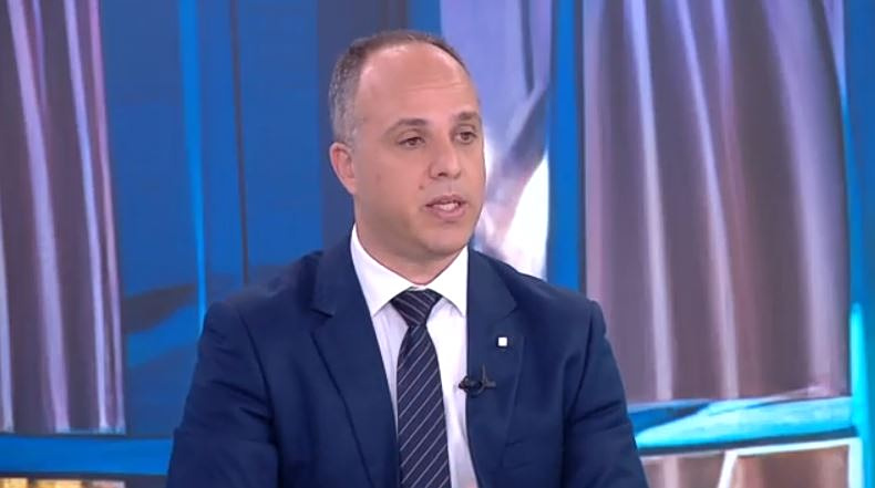 «Βόμβα» Ταλ Ντίλιαν για το Predator: Δικαστικό έγγραφο φέρεται να επιβεβαιώνει πώληση του λογισμικού στην ελληνική κυβέρνηση – Τι λέει ο Ζαχαρίας Κεσσές στο MEGA