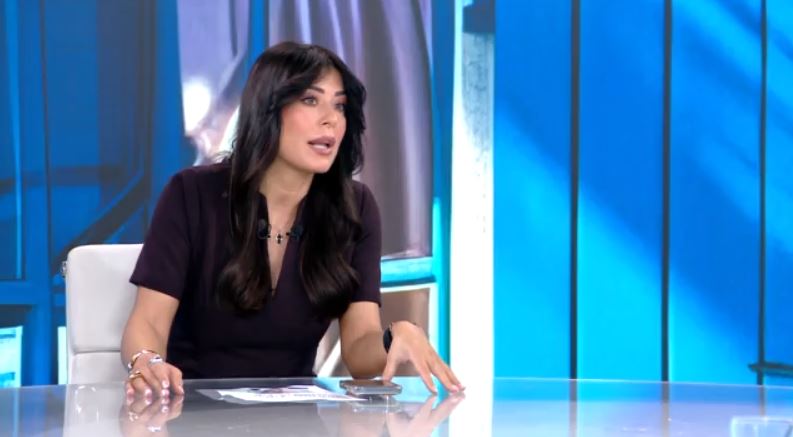 Αφροδίτη Λατινοπούλου: «Ο Μητσοτάκης κάνει την ‘πάπια’ για το Predator»