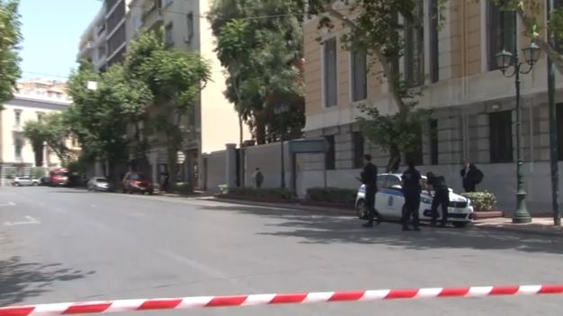 Τηλεφώνημα για βόμβα στην πρεσβεία της Γαλλίας στο κέντρο της Αθήνας