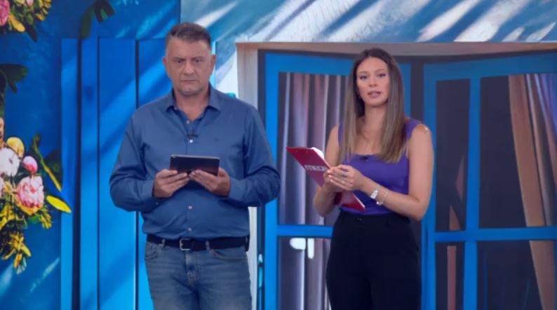 Κοινωνία Ώρα Mega - Καλοκαιρινή Έκδοση