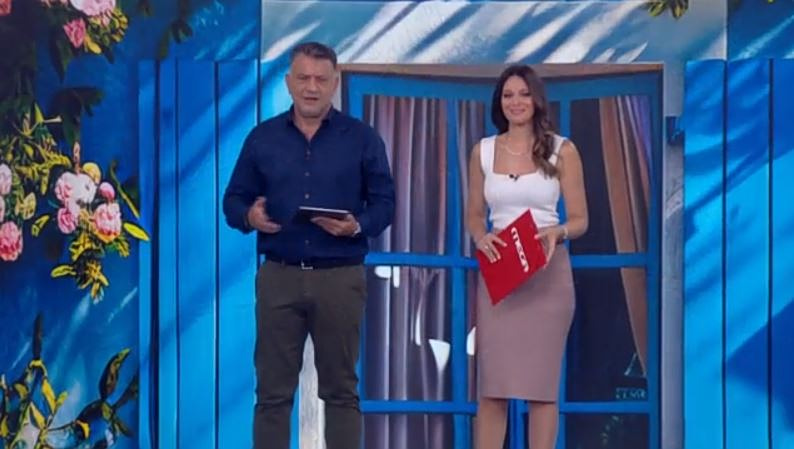 Κοινωνία Ώρα Mega - Καλοκαιρινή Έκδοση