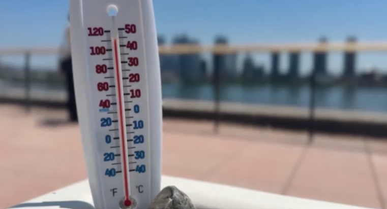 «Σαρώνει» ο καύσωνας την Ευρώπη