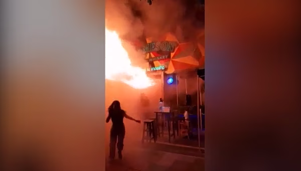 Ταϊλάνδη: Τουλάχιστον 27 νεκροί από φωτιά σε κλαμπ της Μπανγκόκ
