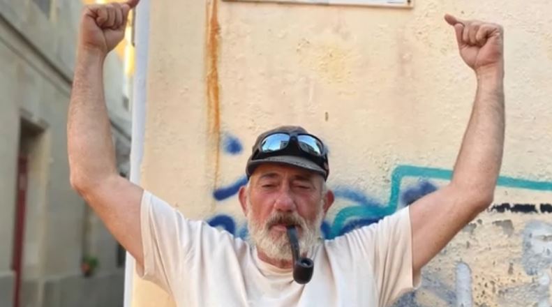 Αγωνία για τον 66χρονο Ισπανό επιχειρηματία που έπεσε στη θάλασσα από ιστιοπλοϊκό