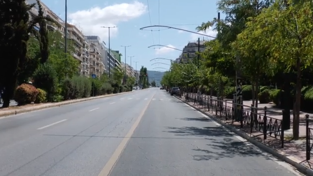 Άδειασε η Αθήνα για τον Δεκαπενταύγουστο – Έρημοι οι δρόμοι
