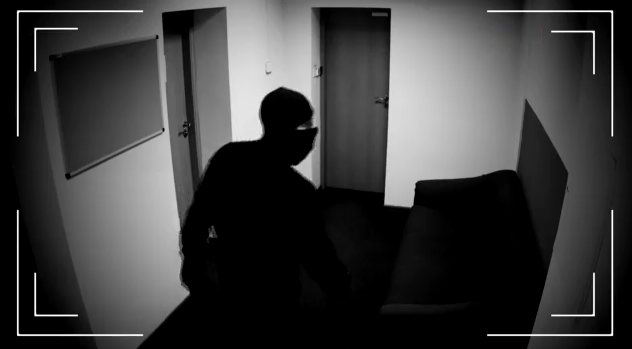 Πώς να προστατέψετε το σπίτι σας από τους κλέφτες όταν λείπετε για διακοπές