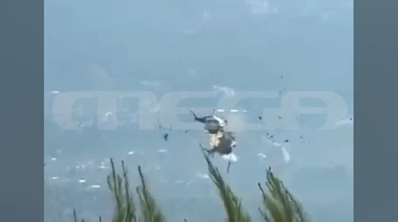 Τραγωδία στην Ψάθα: Σύγκρουση και πτώση δύο πυροσβεστικών ελικοπτέρων – Δύο νεκροί & 2 τραυματίες