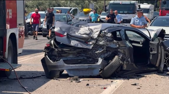 Πρέβεζα: Καραμπόλα τεσσάρων οχημάτων με οκτώ τραυματίες