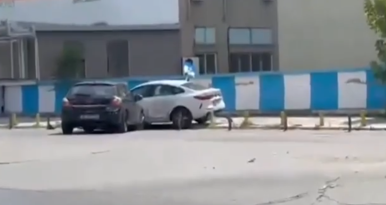 Θεσσαλονίκη: Επεισοδιακή καταδίωξη και εμβολισμός αυτοκινήτου – Ο οδηγός είχε κλέψει το ΙΧ