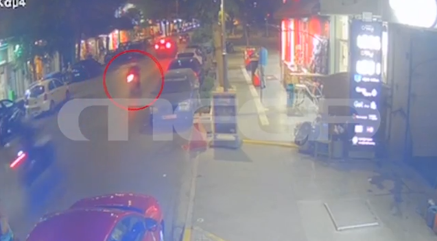 Θεσσαλονίκη: Η στιγμή καταδίωξης οδηγού για παραβάσεις του ΚΟΚ – MEGA ντοκουμέντο