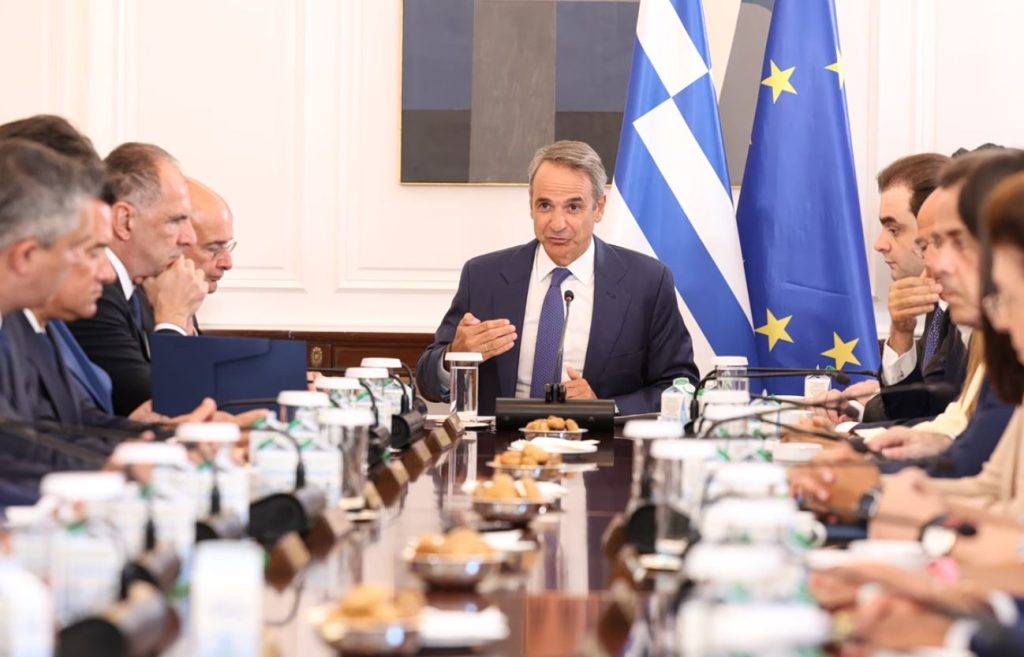 Υπουργικό Συμβούλιο με το «βλέμμα» στη ΔΕΘ