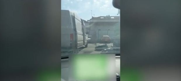 Box Now: «Βροχή» οι καταγγελίες στο Live News για την κακομεταχείριση δεμάτων – Νέα βίντεο ντοκουμέντα