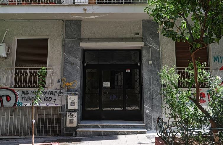Φρίκη στην Κυψέλη: Αντιφάσεις & παραλογισμοί στις καταθέσεις του 43χρονου & της 38χρονης