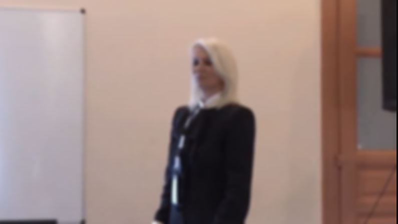 Ποια είναι η γιατρός που θα έκανε πλασμαφαίρεση στον Γιώργο Μαζωνάκη – Δήλωνε γιατρός ολιστικής ιατρικής αλλά είχε πτυχίο άνευ ειδικότητας