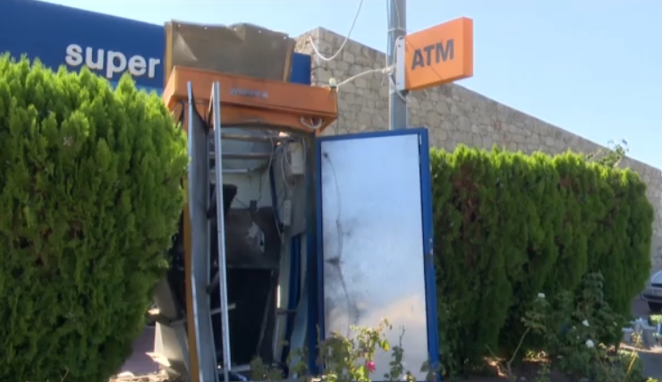 Μεσσηνία: Ανατίναξαν ΑΤΜ και πήραν 200.000 ευρώ