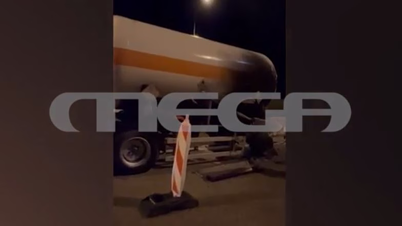 Φωτιά σε βυτιοφόρο με υγραέριο έξω από την Άρτα