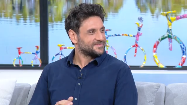 Γιώργος Χρυσοστόμου για το «Κάμπινγκ»: Χαίρομαι γιατί στην τηλεόραση είχα πολύ καιρό να κάνω κωμωδία