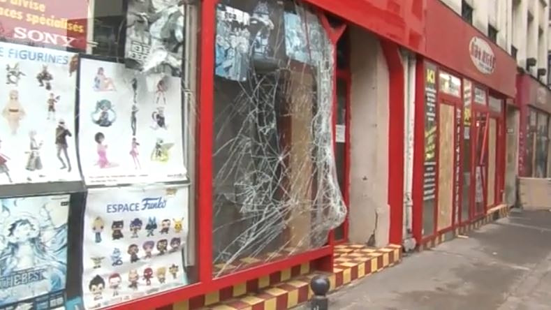 Σε συναγερμό η Γαλλία υπό τον φόβο νέων ταραχών – Σήμερα το κρίσιμο ραντεβού Λεκορνί-συνδικάτων