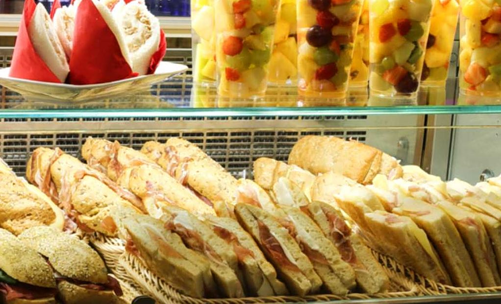 Νέοι κανόνες στα σχολικά κυλικεία – Τι αλλάζει για μαθητές και γονείς