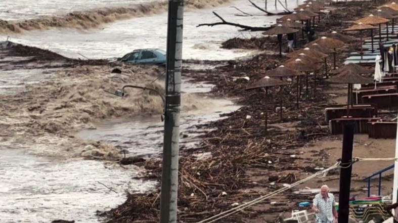 Ρόδος: Σε κατάσταση έκτακτης ανάγκης μετά την σφοδρή κακοκαιρία – Ένας νεκρός