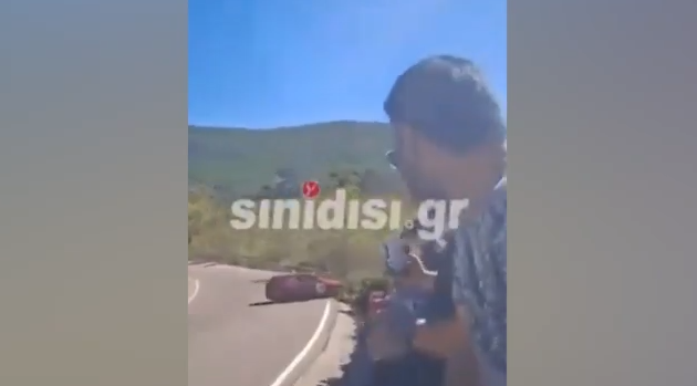 Αγρίνιο: Η στιγμή τροχαίου με αγωνιστικό όχημα – Διασωληνωμένος ο οδηγός