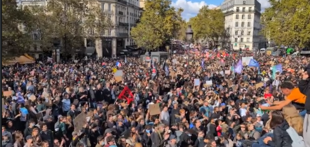 Γαλλία: Συνεχίζουν μαζικά τις διαδηλώσεις οι μαθητές – Επεισόδια & συλλήψεις