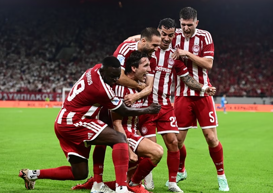 Stoiximan Super League: Θριαμβευτής στο ντέρμπι αιωνίων ο Ολυμπιακός